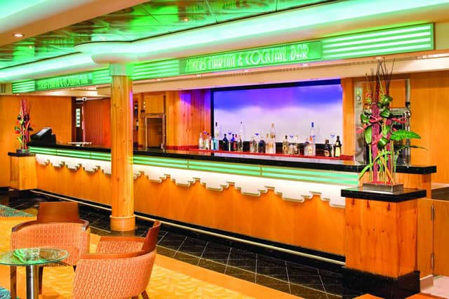 There are plenty of bars on Norwegian Jade